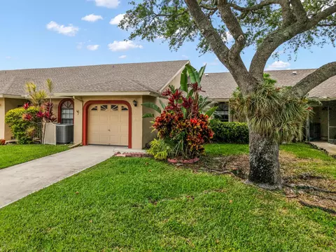9663 NW 76th St, Tamarac, FL 33321