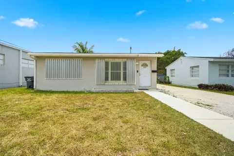 2120 Taylor St, Hollywood, FL 33020