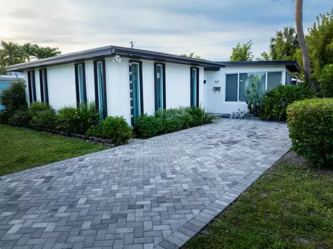 917 NE 18th St, Fort Lauderdale, FL 33305