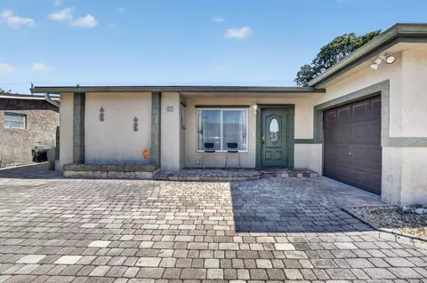 8600 NW 29th St, Sunrise, FL 33322