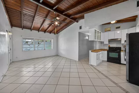 1425 SW 19th Ave, Fort Lauderdale, FL 33312
