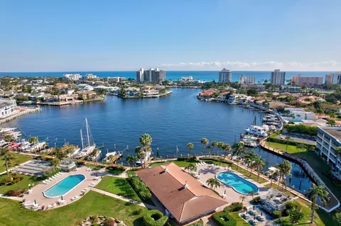 100 Pelican Pointe Dr #101, Delray Beach, FL 33483
