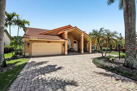 5736 NW 46th Dr, Coral Springs, FL 33067