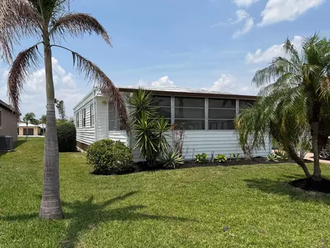 52 Huarte Way, Port Saint Lucie, FL 34952