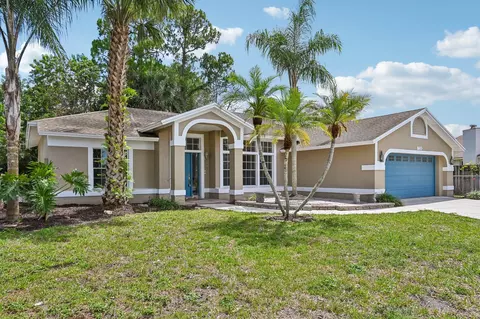160 Royal Pine Cir S, Royal Palm Beach, FL 33411