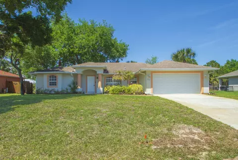 619 Carnival Ter, Sebastian, FL 32958