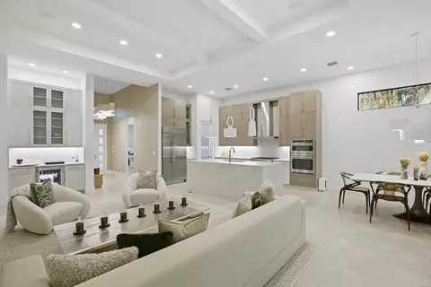 1930 Frosted Turquoise Way, Vero Beach, FL 32963
