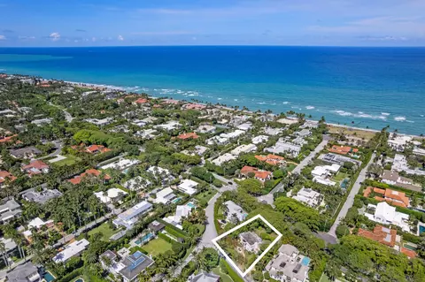 357 Crescent Dr, Palm Beach, FL 33480 photo 12