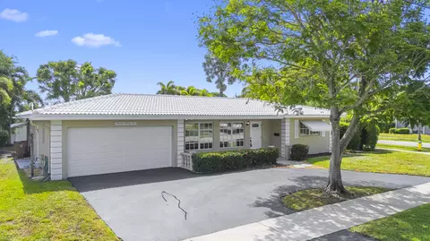 1424 SE 12th Ave, Deerfield Beach, FL 33441