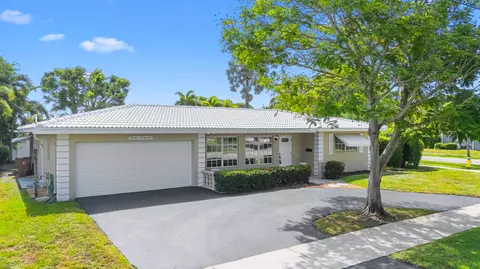 1424 SE 12th Ave, Deerfield Beach, FL 33441