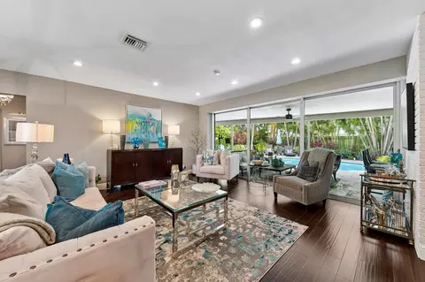 18 NW 25th Ct, Delray Beach, FL 33444