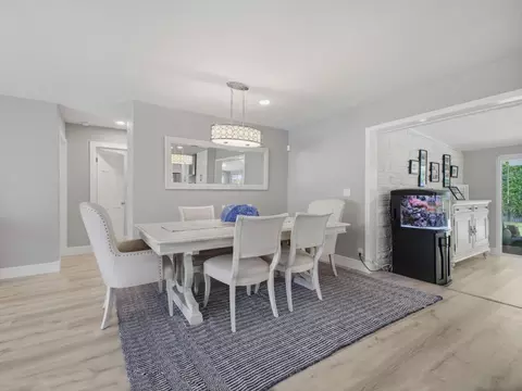 Dining - 2020 NE 26th St, Lighthouse Point, FL 33064 photo 1 of 3