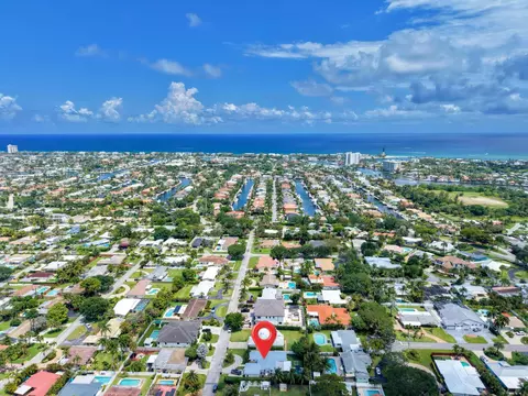 View/Area - 2020 NE 26th St, Lighthouse Point, FL 33064 photo 2 of 5