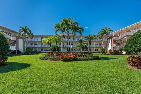 301 Preston H #301, Boca Raton, FL 33434