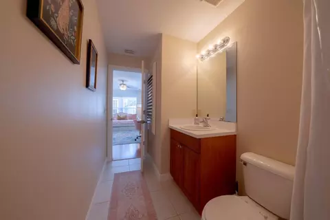 Bath - 4334 Us-441, Okeechobee, FL 34974 photo 1 of 4