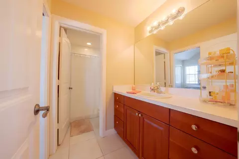 Bath - 4334 Us-441, Okeechobee, FL 34974 photo 4 of 4
