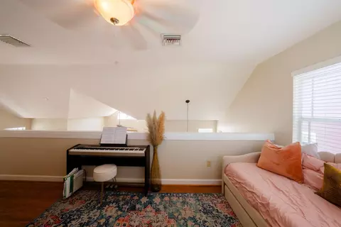 Bedroom - 4334 Us-441, Okeechobee, FL 34974 photo 4 of 5