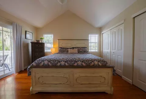 Bedroom - 4334 Us-441, Okeechobee, FL 34974 photo 5 of 5