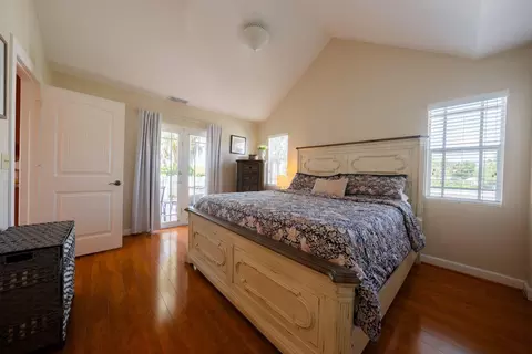 Bedroom - 4334 Us-441, Okeechobee, FL 34974 photo 1 of 5