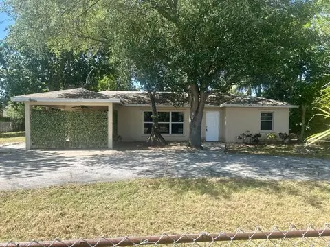 4122 Bougainvillea St, West Palm Beach, FL 33406