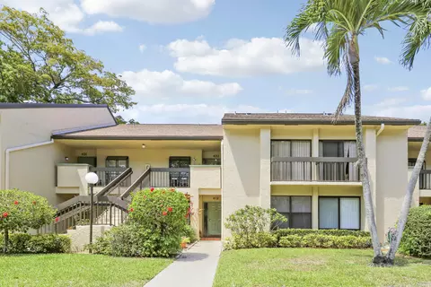 5121 Oak Hill Ln #412, Delray Beach, FL 33484