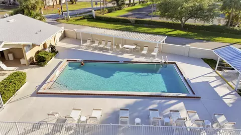 Exterior - 3061 SE Aster Ln #302, Stuart, FL 34994 photo 8 of 8