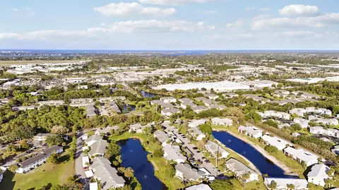 View/Area - 3061 SE Aster Ln #302, Stuart, FL 34994 photo 8 of 8