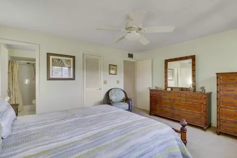 Bedroom - 3061 SE Aster Ln #302, Stuart, FL 34994 photo 2 of 4