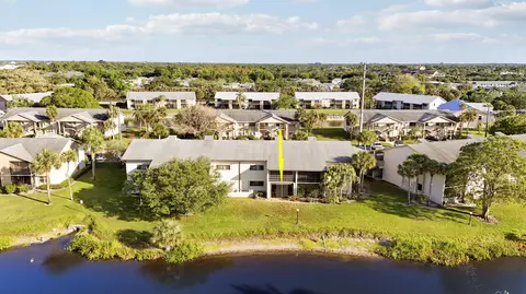 View/Area - 3061 SE Aster Ln #302, Stuart, FL 34994 photo 4 of 8