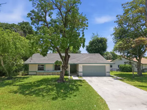 2260 NW 40th Ter, Coconut Creek, FL 33066