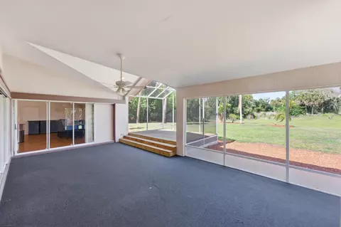 Exterior - 1960 SE 9th Ave, Okeechobee, FL 34974 photo 4 of 11