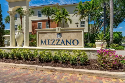 9901 Baywinds Blvd #3201, West Palm Beach, FL 33411