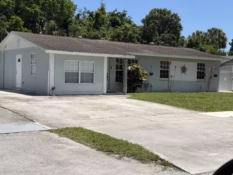 928 Fitch Dr, West Palm Beach, FL 33415