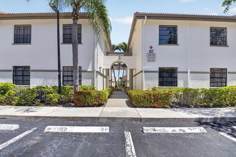 5235 Europa Dr #L, Boynton Beach, FL 33437