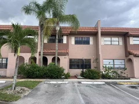 54 Matador Ln, Davie, FL 33324