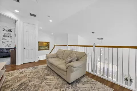 Entry Way - 5040 SE Graham Dr, Stuart, FL 34997 photo 5 of 5
