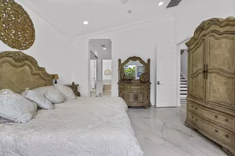 Bedroom - 5040 SE Graham Dr, Stuart, FL 34997 photo 3 of 9