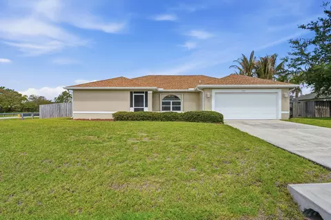 4448 SW Verink St, Port Saint Lucie, FL 34953