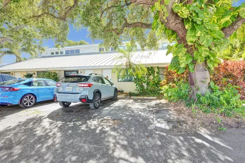 1455 Holly Heights Dr #2, Fort Lauderdale, FL 33304