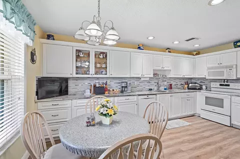 1840 NW 13th St #102, Delray Beach, FL 33445