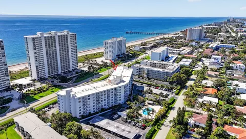 2851 S Ocean Blvd #T-2, Boca Raton, FL 33432