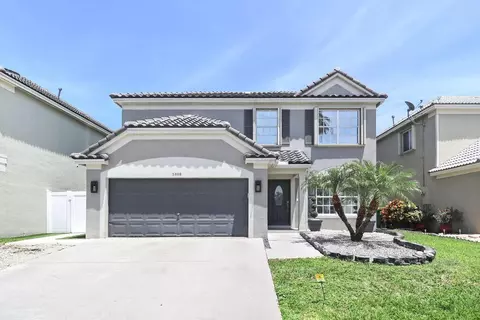 5808 N Plum Bay Pkwy, Tamarac, FL 33321