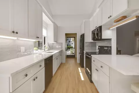 137 Harbourside Cir, Jupiter, FL 33477 photo 8