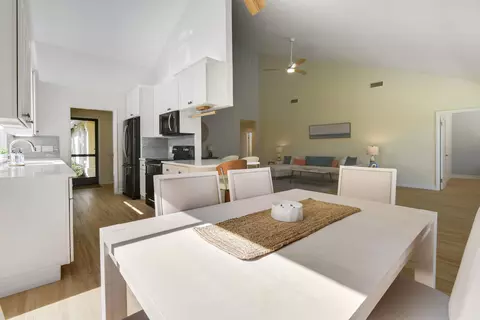 137 Harbourside Cir, Jupiter, FL 33477 photo 10