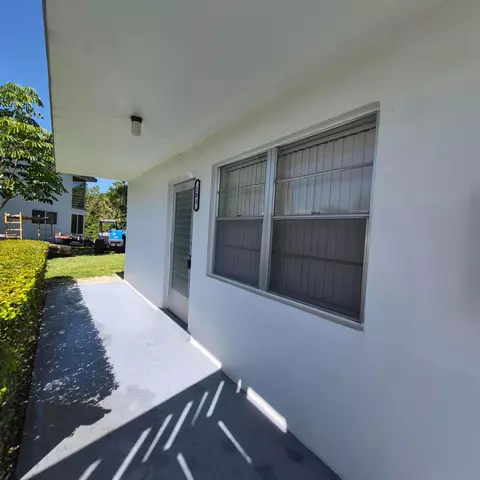 101 Northampton F, West Palm Beach, FL 33417