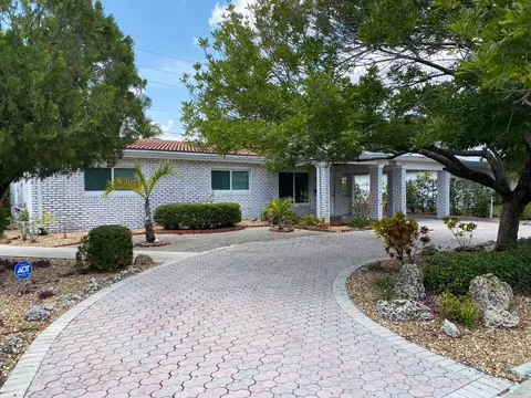 1181 SW 4th Ter, Pompano Beach, FL 33060