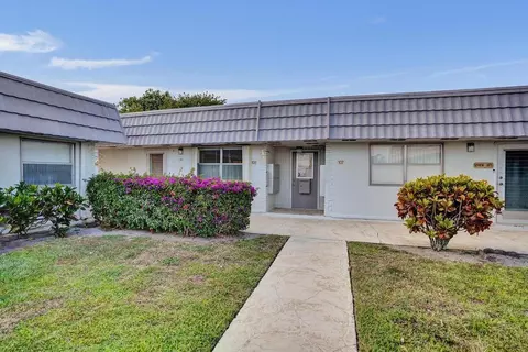 108 Valencia Blvd #E108, Delray Beach, FL 33446