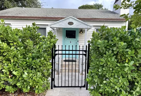 2008 SE 4th Ave #1-3, Fort Lauderdale, FL 33316