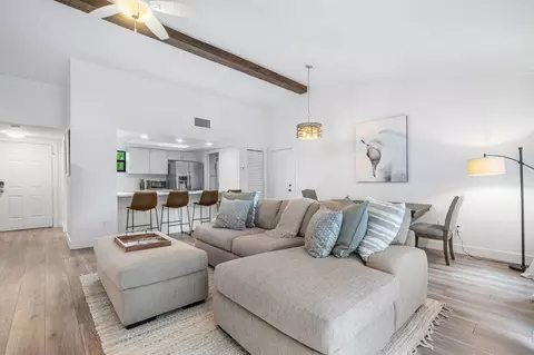11863 Wimbledon Cir #504, Wellington, FL 33414