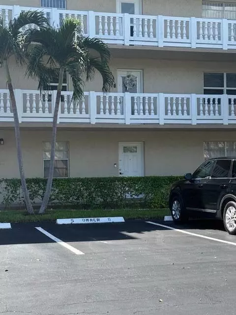 324 SE 10th St, Dania Beach, FL 33004
